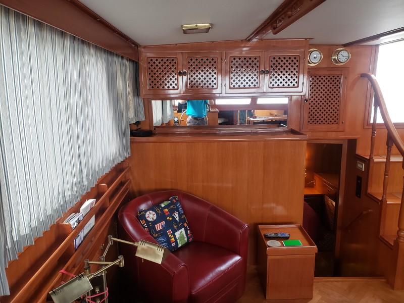 Salon aft Starboard
