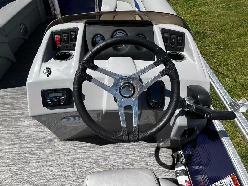 2021 Bennington (22)