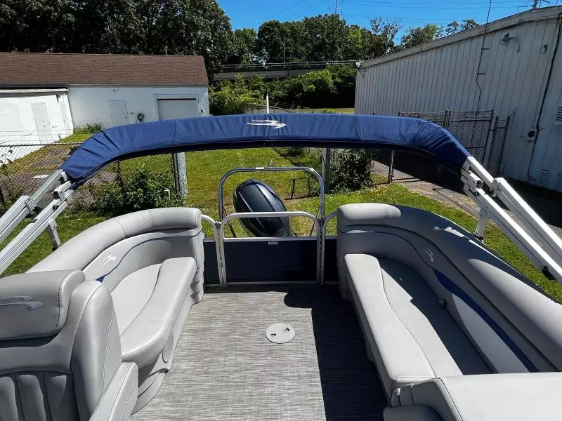 2021 Bennington (18)