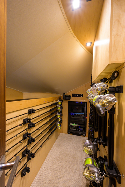 Viking 68 Uptight- Pantry Rod Storage