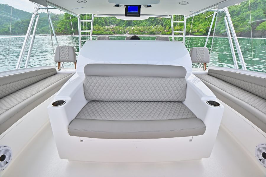Viking 68 Uptight-Flybridge