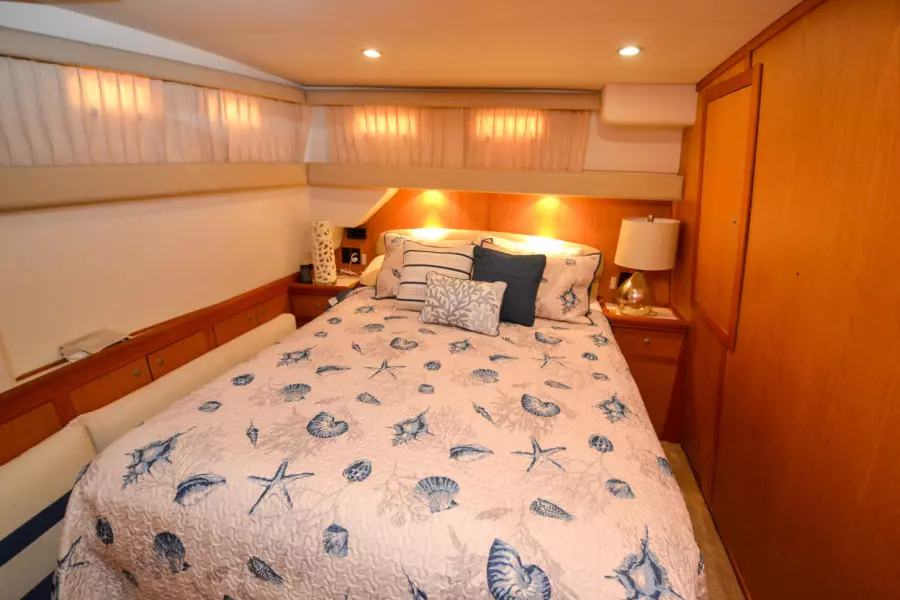 2006 Mainship 430 Trawler