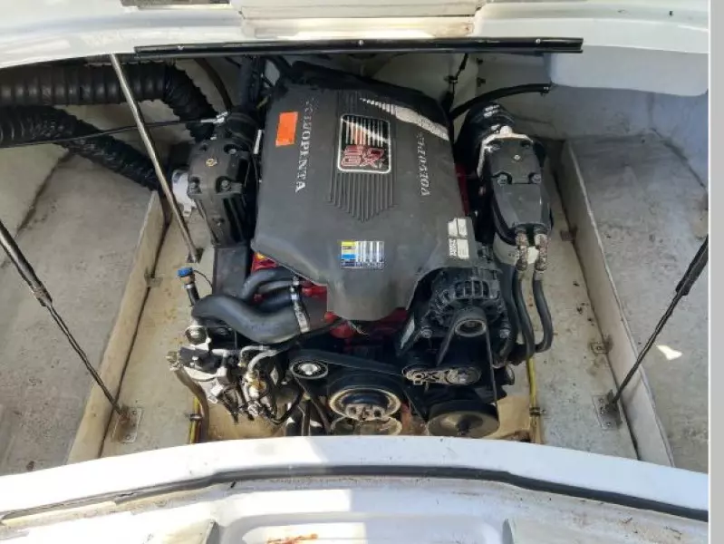 2004 Cobalt 220