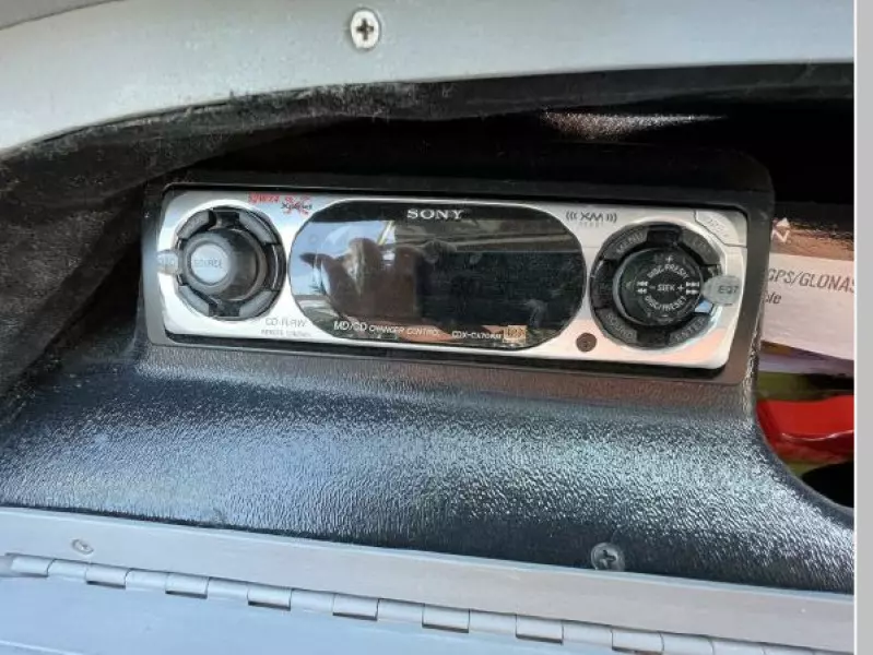 2004 Cobalt 220