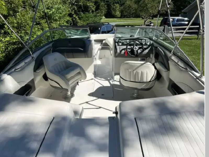 2004 Cobalt 220