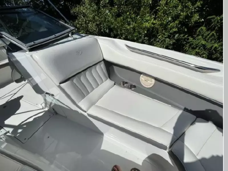 2004 Cobalt 220