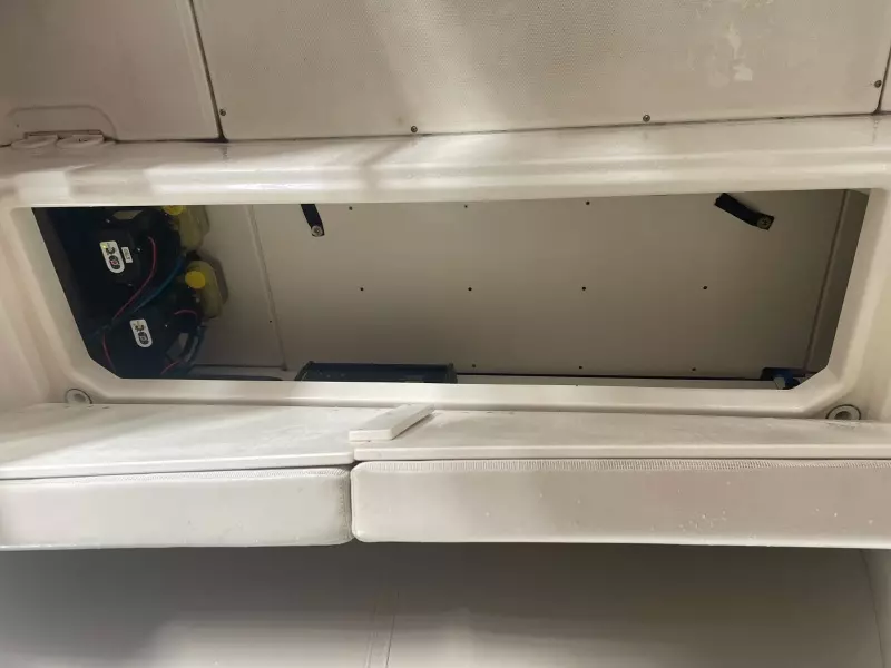 2017 Boston Whaler 270 Dauntless