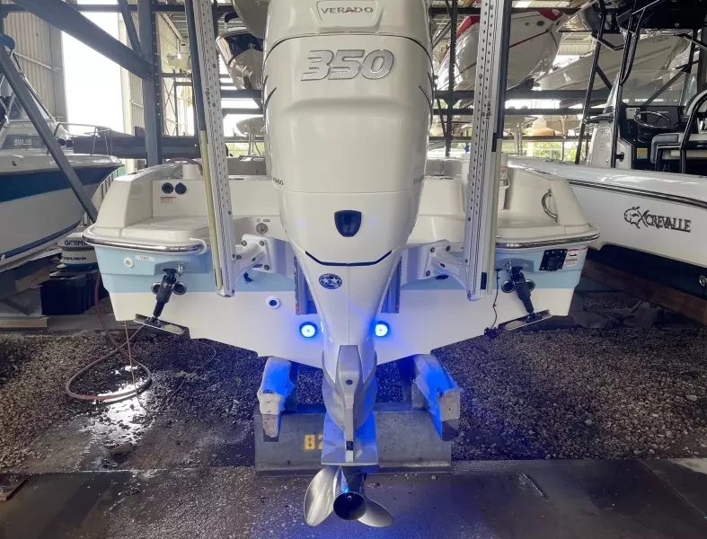 2017 Boston Whaler 270 Dauntless