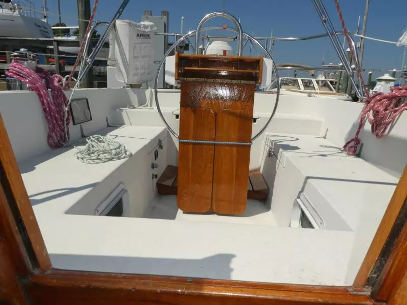 1981 Hinterhoeller Niagara