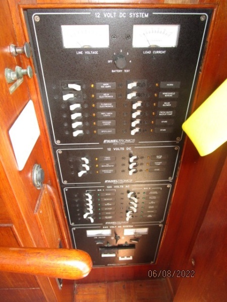 42' Grand Banks electrical panel
