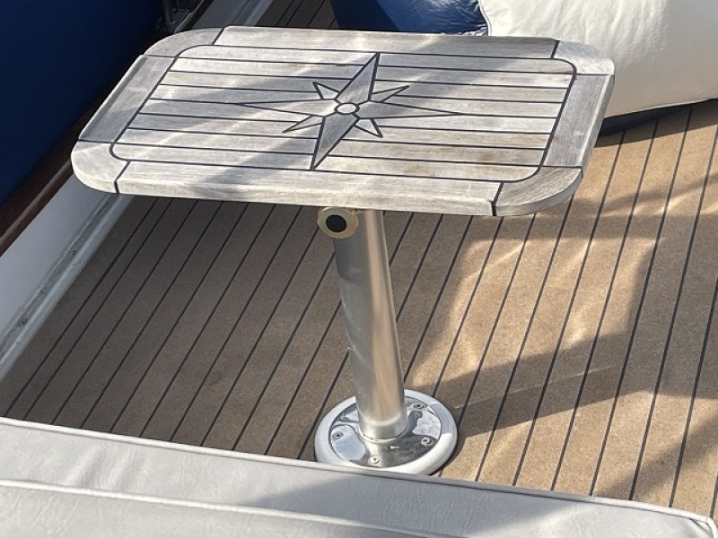 42' Grand Banks flybridge table