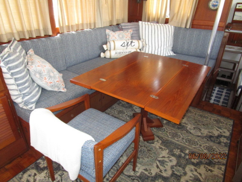 42' Grand Banks salon table