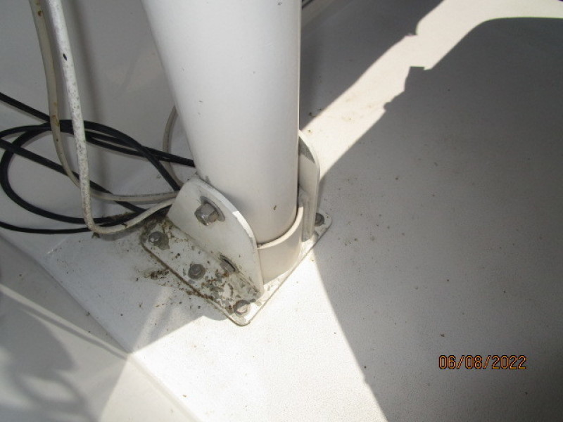 42' Grand Banks mast base