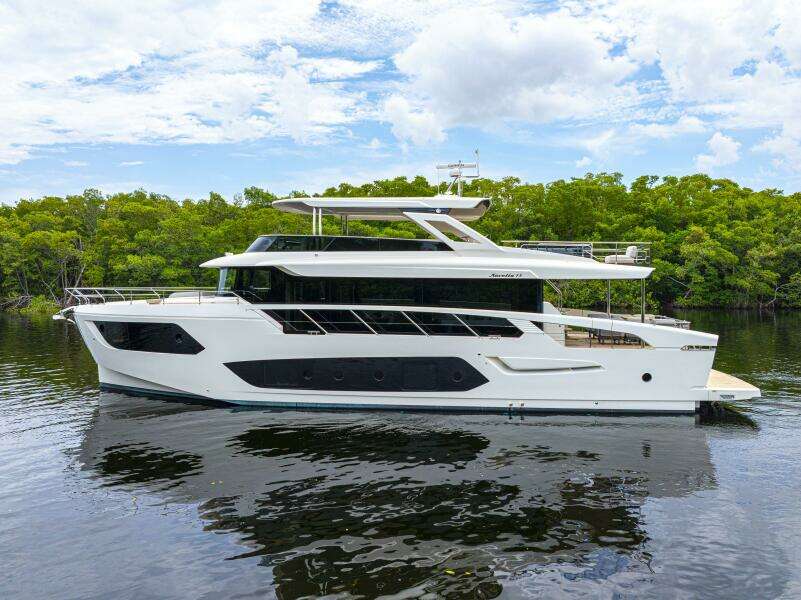 75ft Absolute Yacht For Sale
