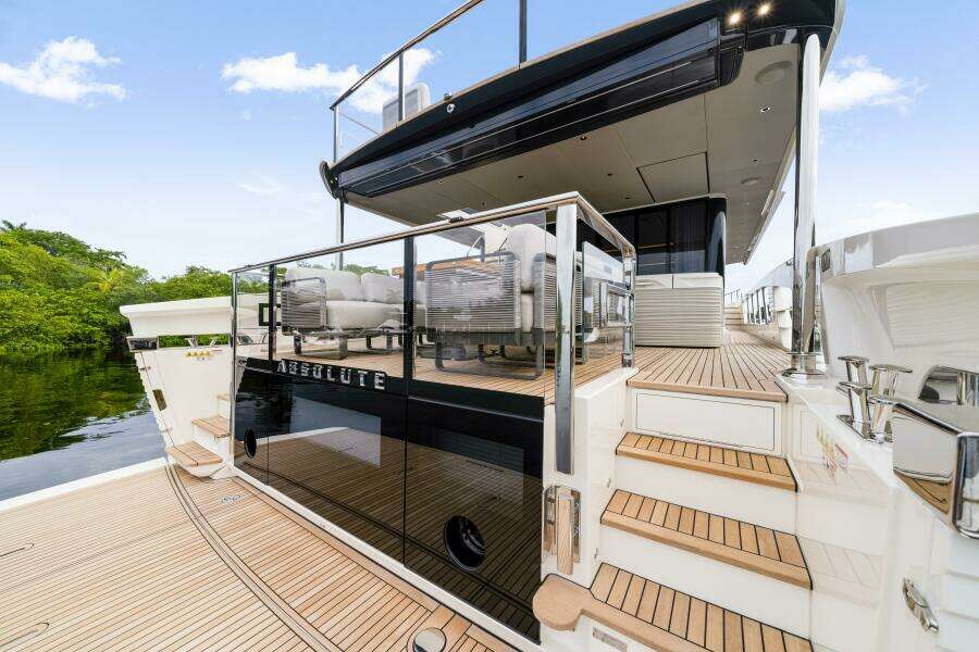 75ft Absolute Yacht For Sale