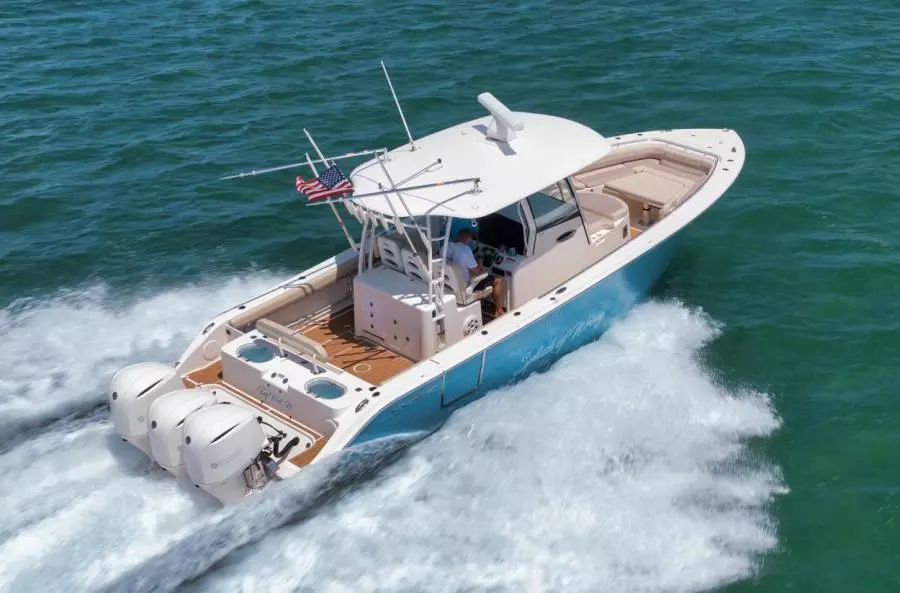 2018 Cobia 344 cc