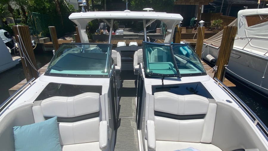 35' 2020 Four Winns H350