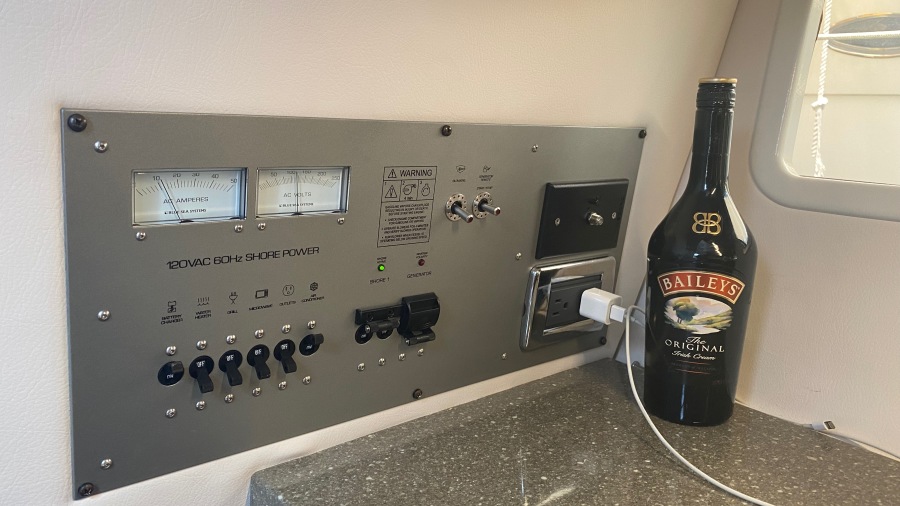 35' 2020 Four Winns H350