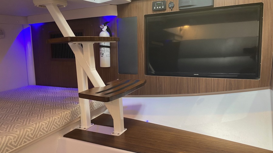 35' 2020 Four Winns H350