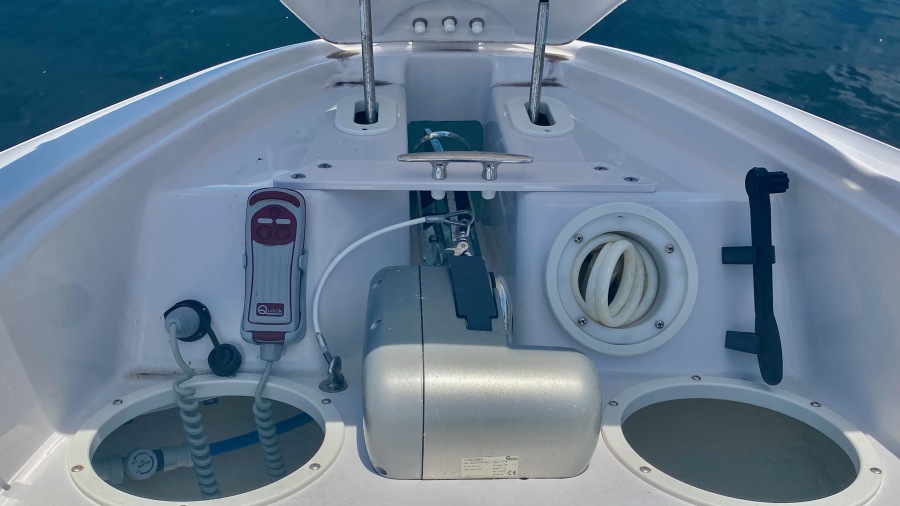 35' 2020 Four Winns H350