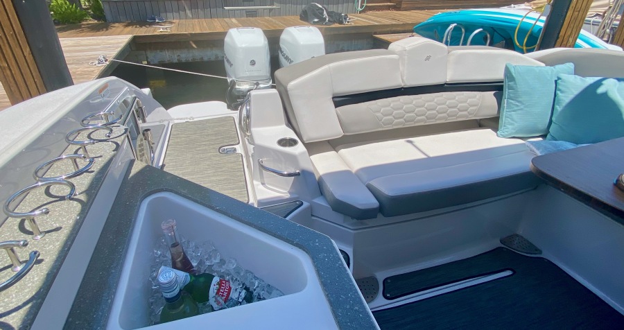 35' 2020 Four Winns H350