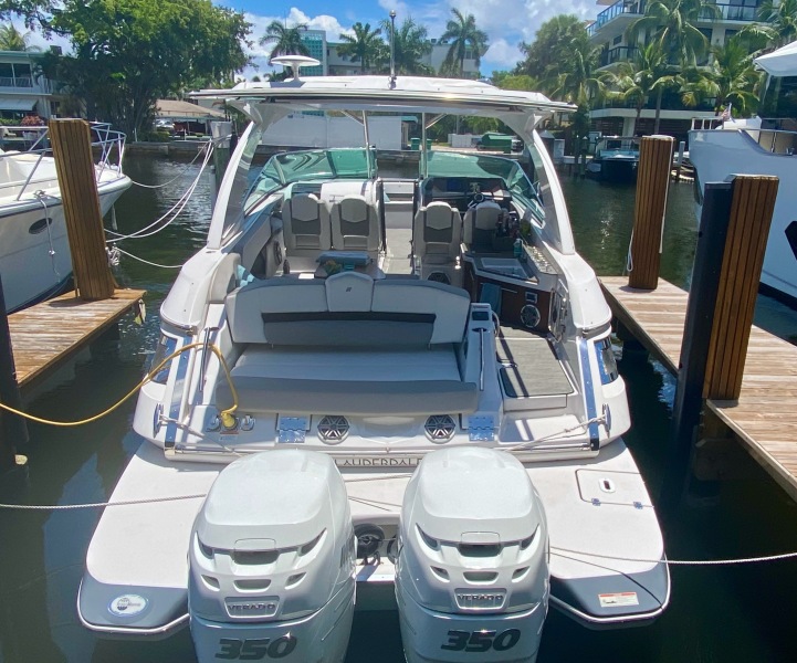 35' 2020 Four Winns H350