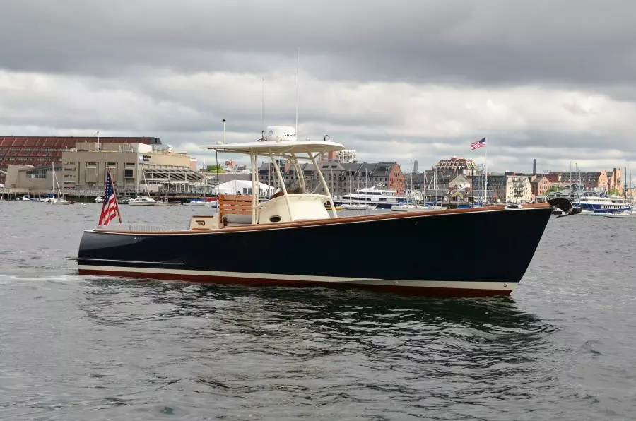 BRISTOL LOUNGE 29ft Hinckley Yacht For Sale