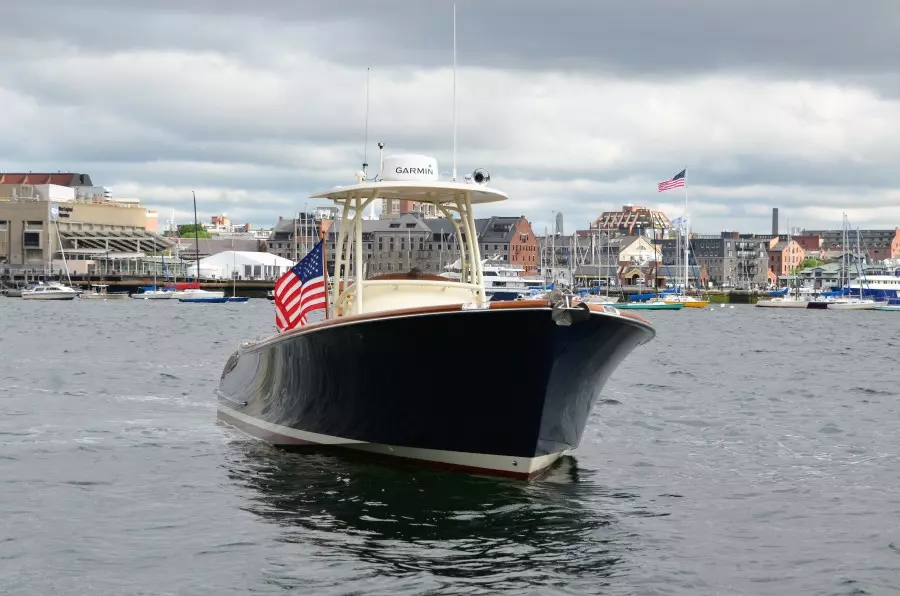 BRISTOL LOUNGE 29ft Hinckley Yacht For Sale