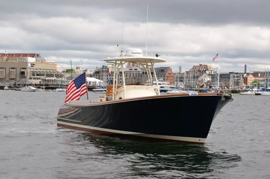 BRISTOL LOUNGE 29ft Hinckley Yacht For Sale