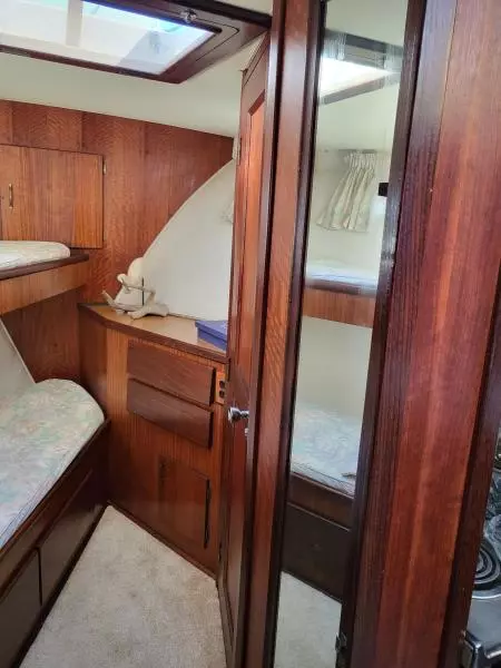 1973 Hatteras 48 Yacht Fish