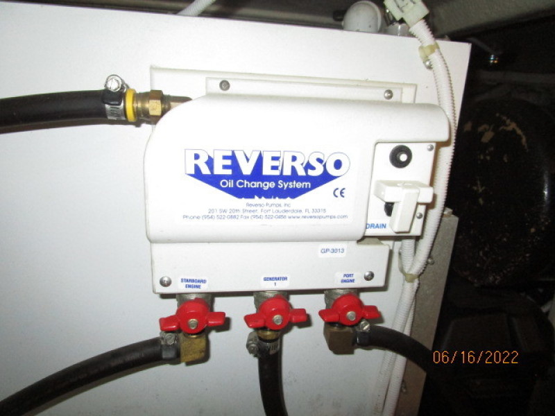 36' Carver oil change system