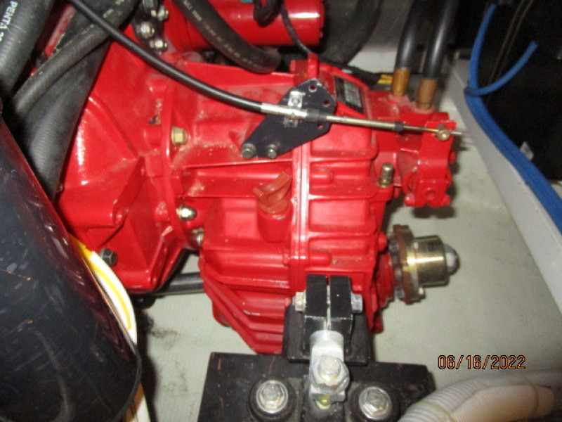 36' Carver port gearbox