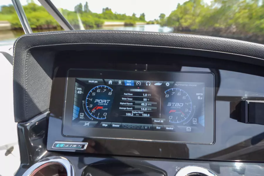 2019 Yamaha Boats 242 Limited S