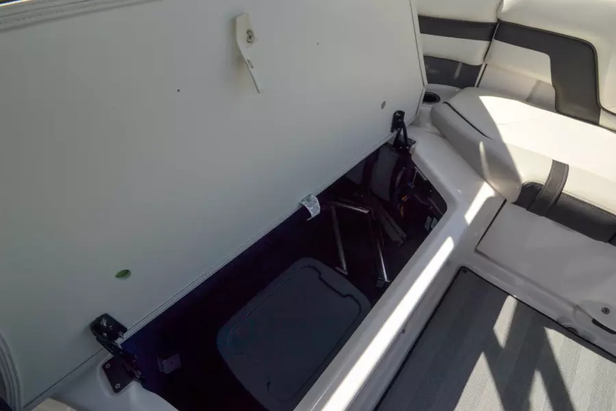 2019 Yamaha Boats 242 Limited S