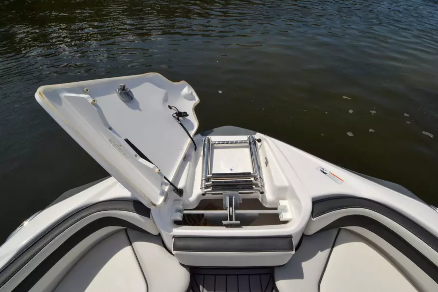 2019 Yamaha Boats 242 Limited S