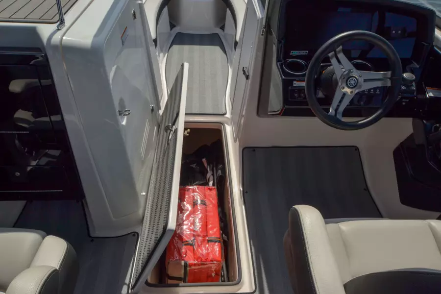 2019 Yamaha Boats 242 Limited S