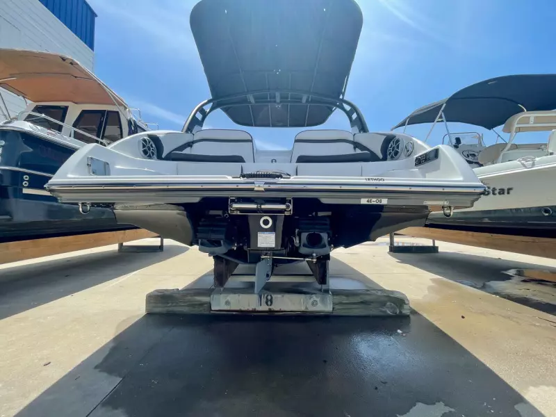 2019 Yamaha Boats 242 Limited S