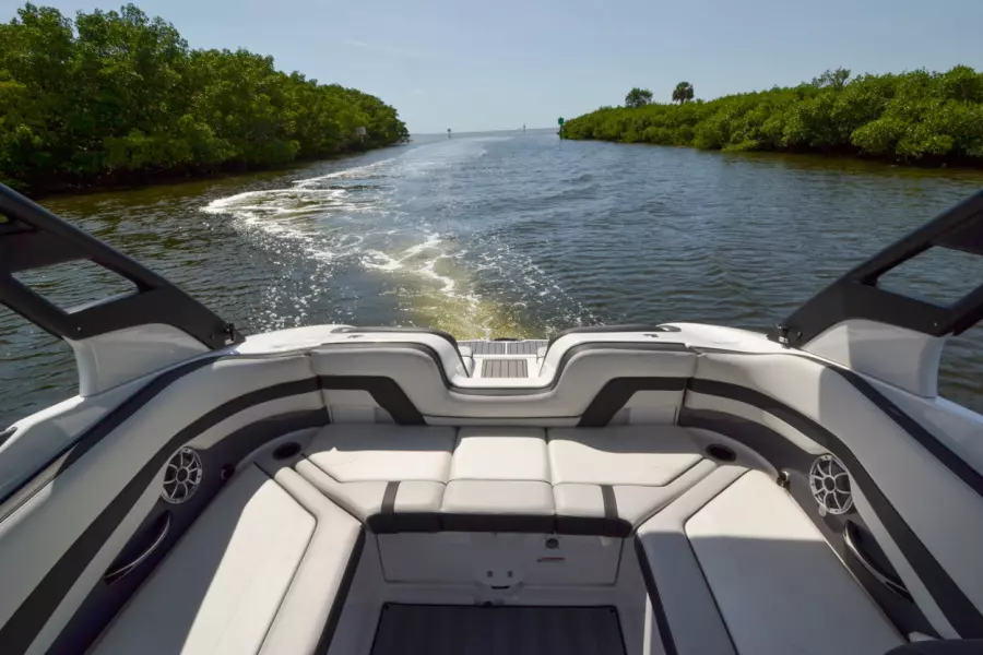 2019 Yamaha Boats 242 Limited S