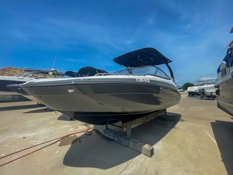 2019 Yamaha Boats 242 Limited S
