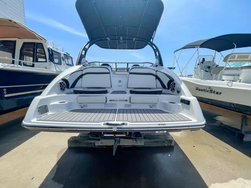 2019 Yamaha Boats 242 Limited S