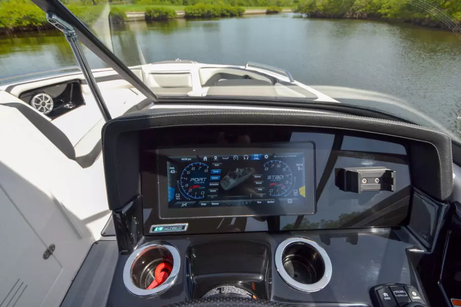 2019 Yamaha Boats 242 Limited S