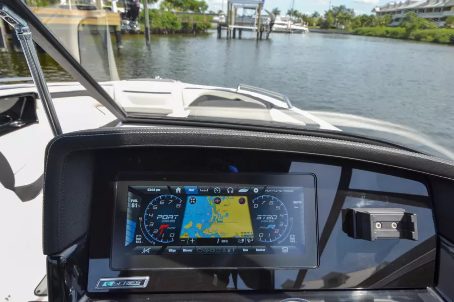 2019 Yamaha Boats 242 Limited S