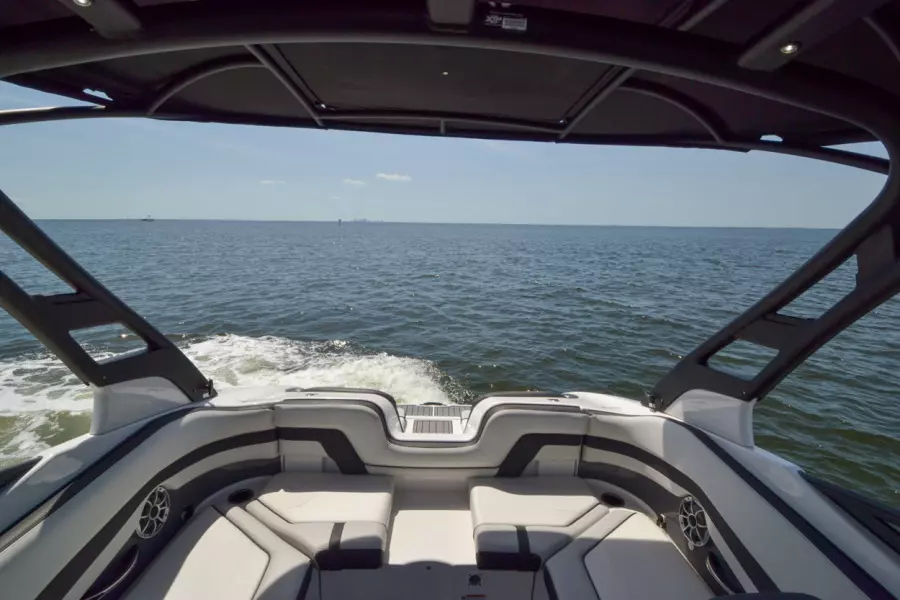 2019 Yamaha Boats 242 Limited S