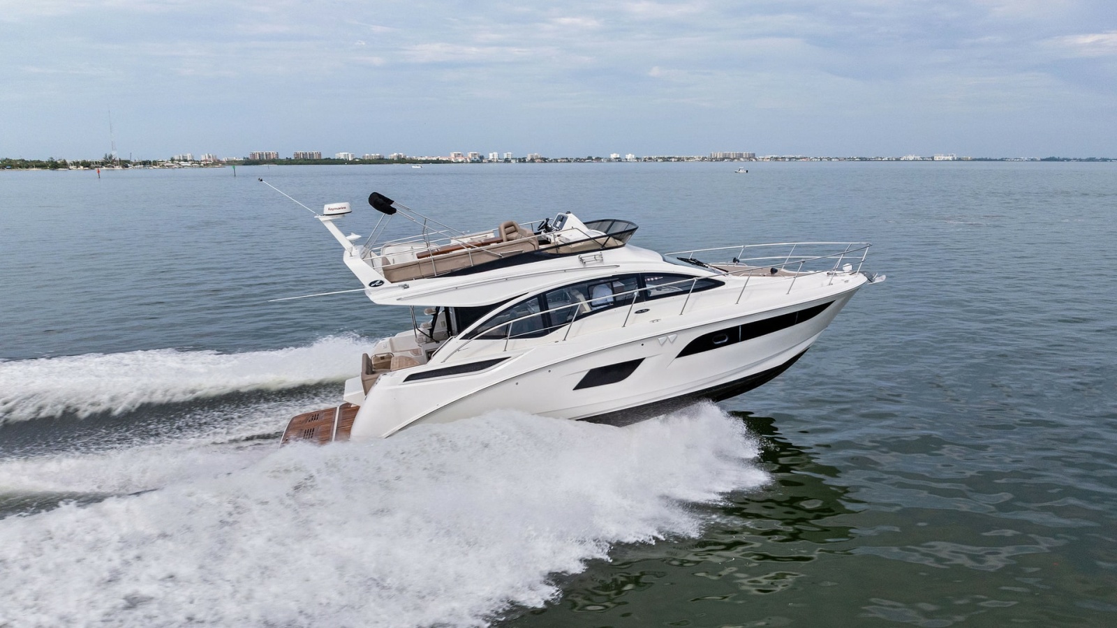 Dynamic Starboard Profile in Motion