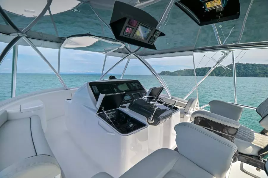 2022 Viking 58 Convertible