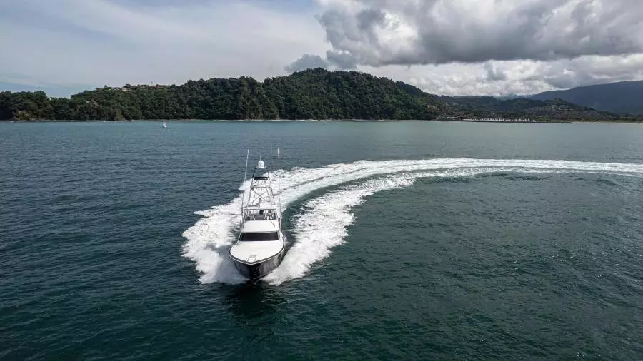 2022 Viking 58 Convertible - Forward Running