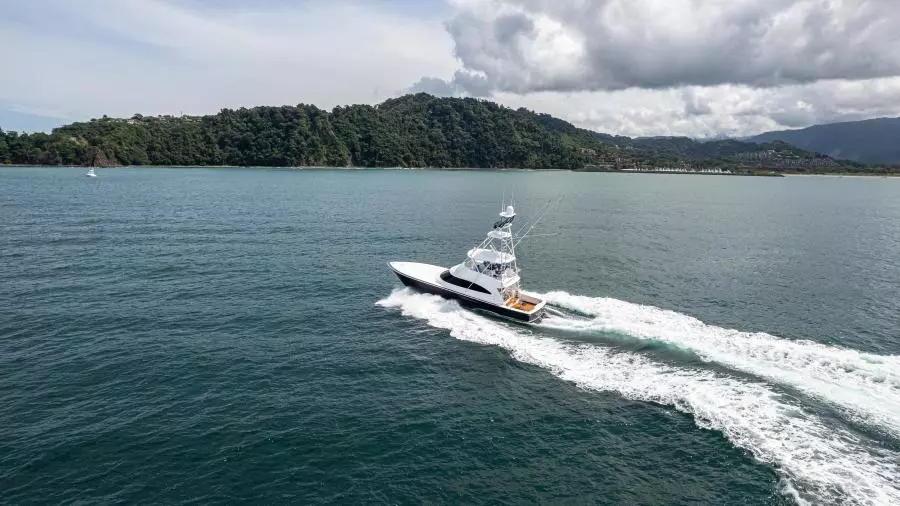 2022 Viking 58 Convertible - Port Running