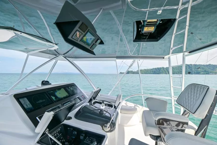 2022 Viking 58 Convertible