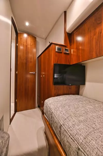 2022 Viking 58 Convertible
