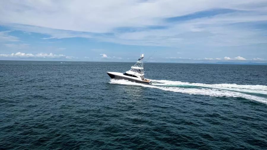 2022 Viking 58 Convertible - Port Running
